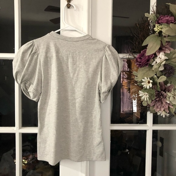 FRANCESCAS COLLECTIONS grey T-shirt PUFFY sleeve - Picture 2 of 3